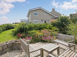 Unclassified image, 5 of 19, button - 3 bedroom accommodation in Moelfre, near Benllech (Moelfre, near Benllech)