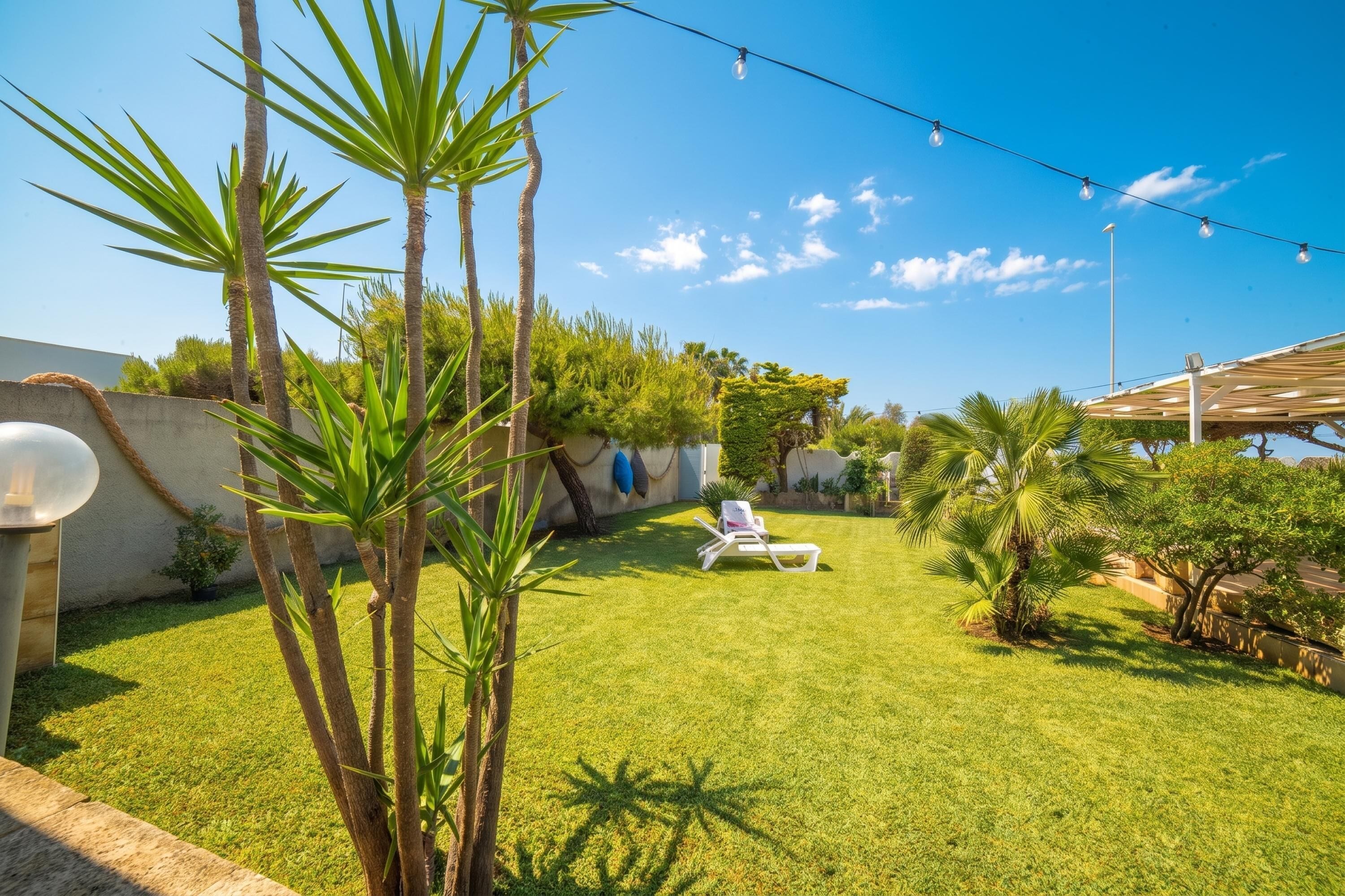 Standard-huvila, 1 makuuhuone, ilmastointi, meren rannalla (Villa G&G On Sea Shore) | Terassi/patio
