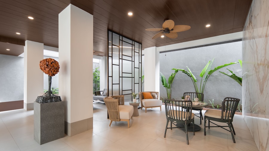 Cove Dra House