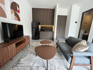 Suíte luxo, 1 quarto, sacada | Wi-Fi de cortesia