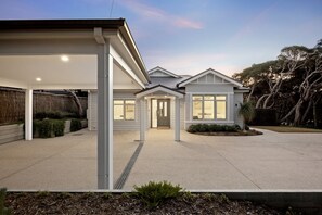 Exterior - Saltwood Coastal Hamptons Luxe with Pool (Rye)