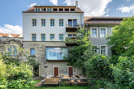 Exterior. Apartment 'Feher' with Mountain View, Shared Garden and Balcony