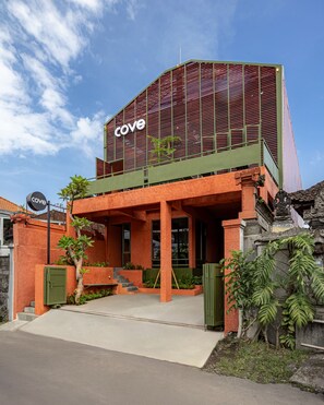 Front of property - Cove The Cave (Denpasar)