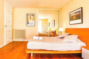 5 bedrooms, Internet