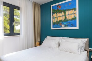 2 chambres, fer et planche à repasser, Wi-Fi, draps fournis