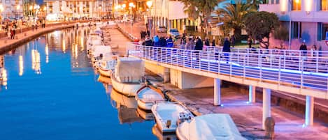 ที่จอดเรือ