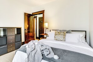 4 chambres, fer et planche à repasser, accès Internet, draps fournis