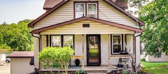 3 Mi to Seneca Lake: Couple's Apt w/ River Access