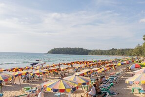 Beach - Kata Palace Phuket Hotel (Karon)