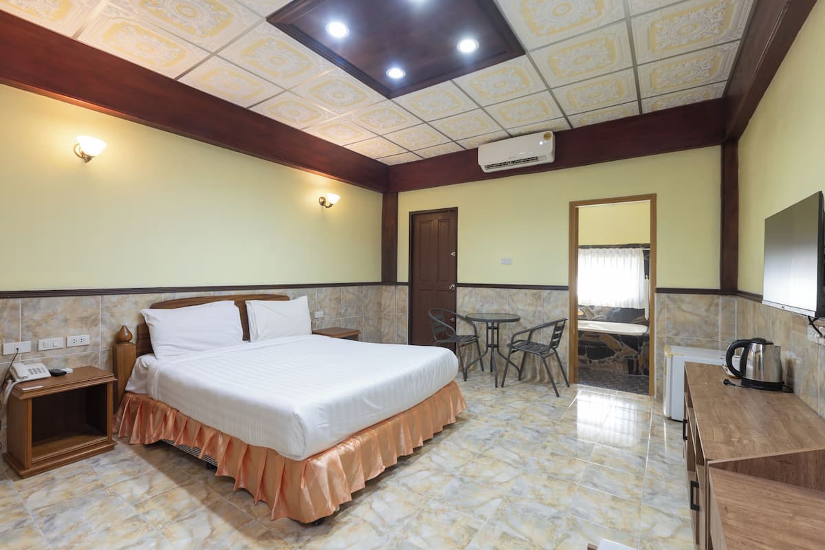 Työpöytä, kannettavalle tietokoneelle sopiva työtila