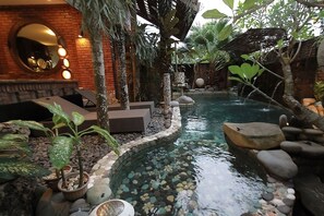 Outdoor pool - Dayin Villa (Ungasan)