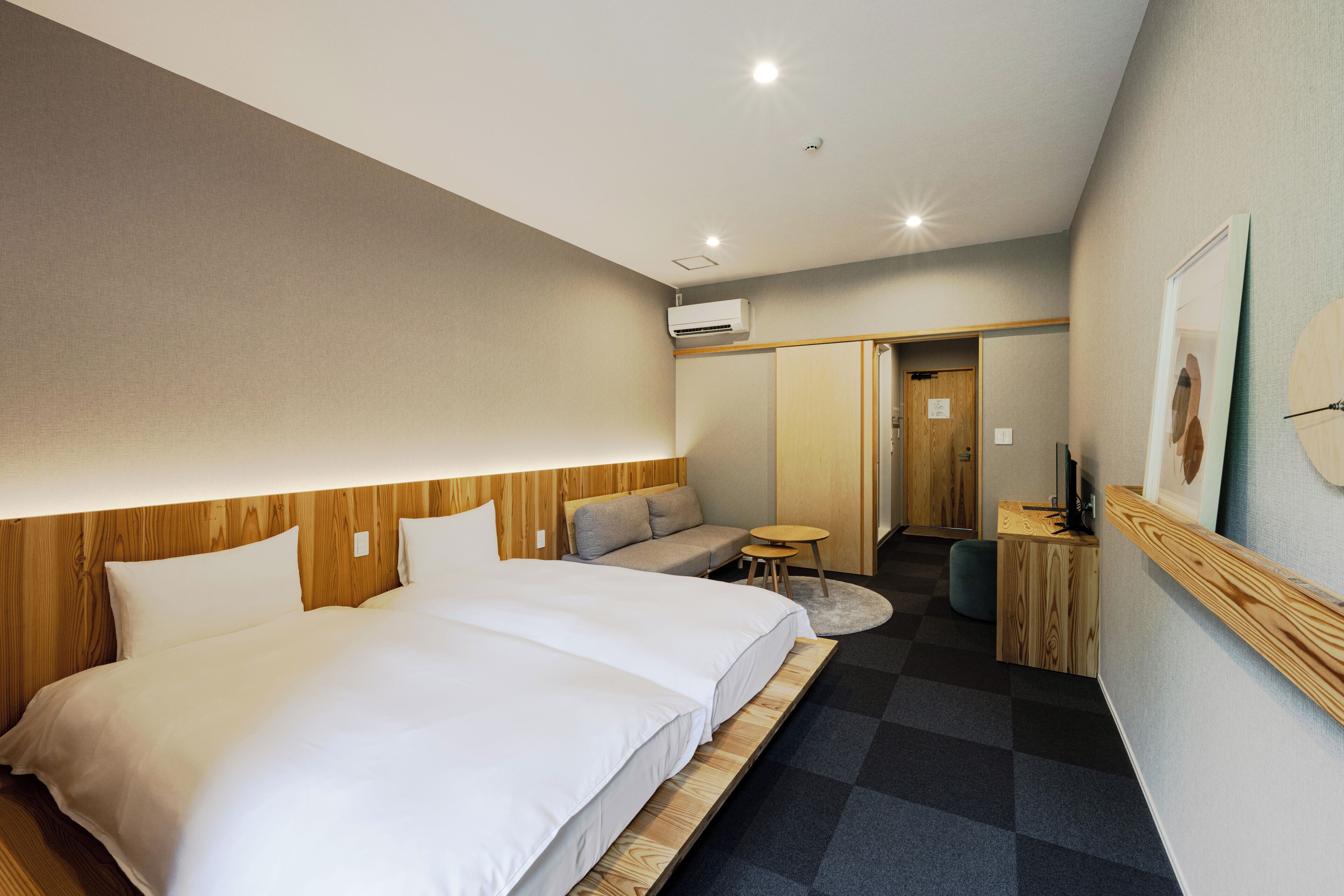 Standard Twin Room, Non Smoking, with sofa | Desk, soundproofing, free WiFi, bed sheets