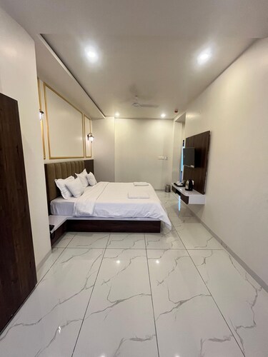 Jeel Pearl Hotel