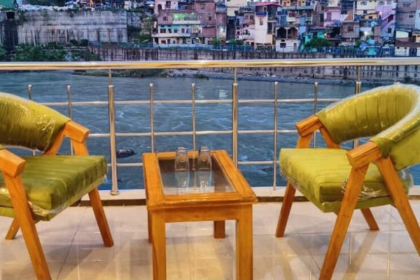 Deluxe Double Room, Mountain View | Terrace/patio