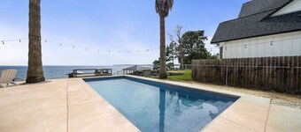 Lakefront Retreat with Pool, Dock & Game Room