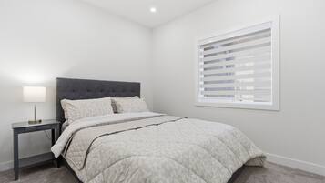 2 dormitorios, tabla de planchar con plancha, wifi gratis y ropa de cama