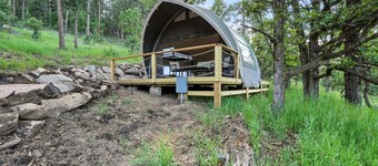 Glamping in Nature Near Mt. Rushmore