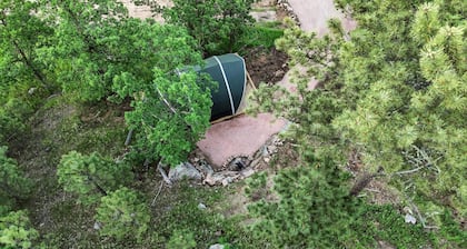 Glamping in Nature Near Mt. Rushmore