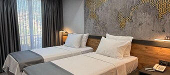 Zeus Otel
