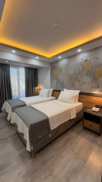 Zeus Otel