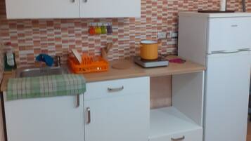 Condo | Private kitchen