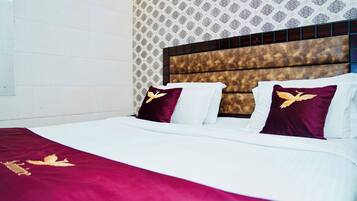 Deluxe Double Room | Free WiFi