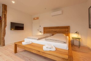 7 chambres, Wi-Fi, draps fournis