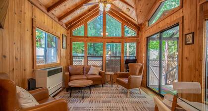 Hillside Hideaway in the Redwoods