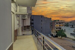 Familienapartment, Stadtblick | Blick vom Balkon