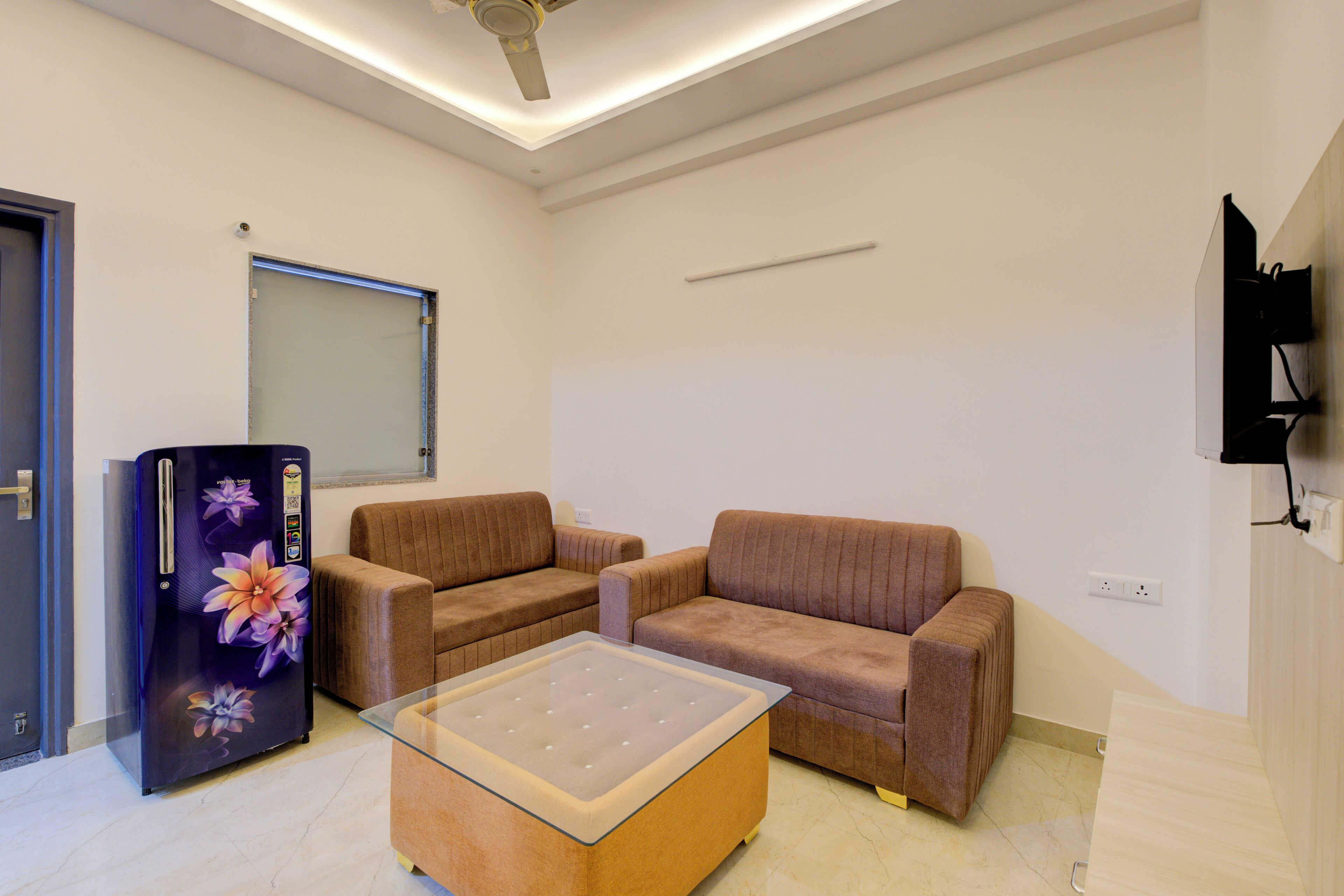 Family Apartment, City View | Living area