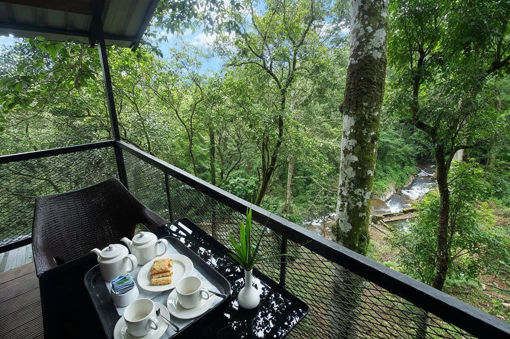 Romantic Double Room, Balcony, Mountain View | Outdoor dining