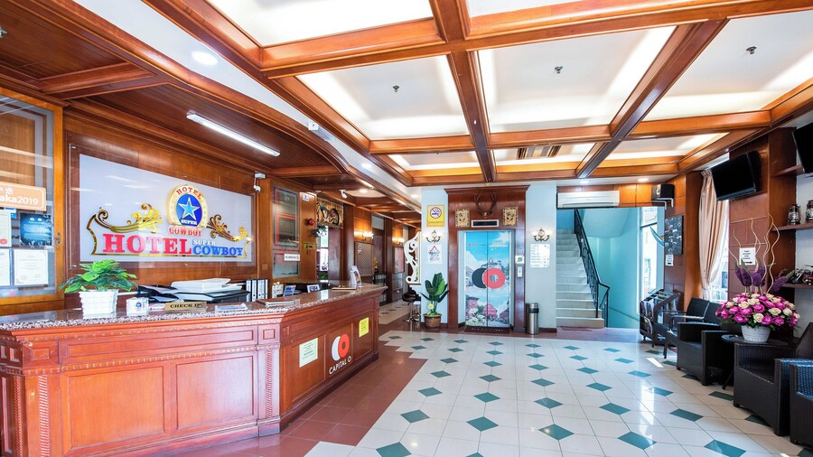 Capital O 91154 Oyo Super Cowboy Hotel Melaka