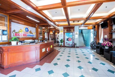 Capital O 91154 Oyo Super Cowboy Hotel Melaka