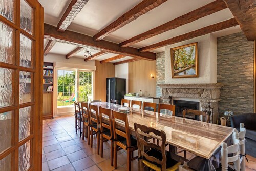 Pradic : 15 pers • Cheminée • Jardin • Mer à pied