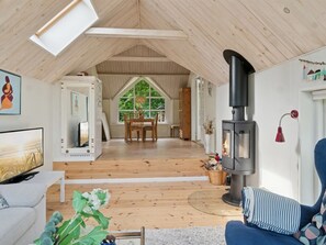 Televisie en een open haard