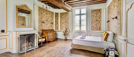 Villa | 7 bedrooms, iron/ironing board