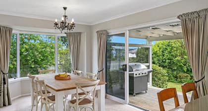 Beautiful home - spacious, peaceful, modern, with outdoor deck, and fully fenced for pets