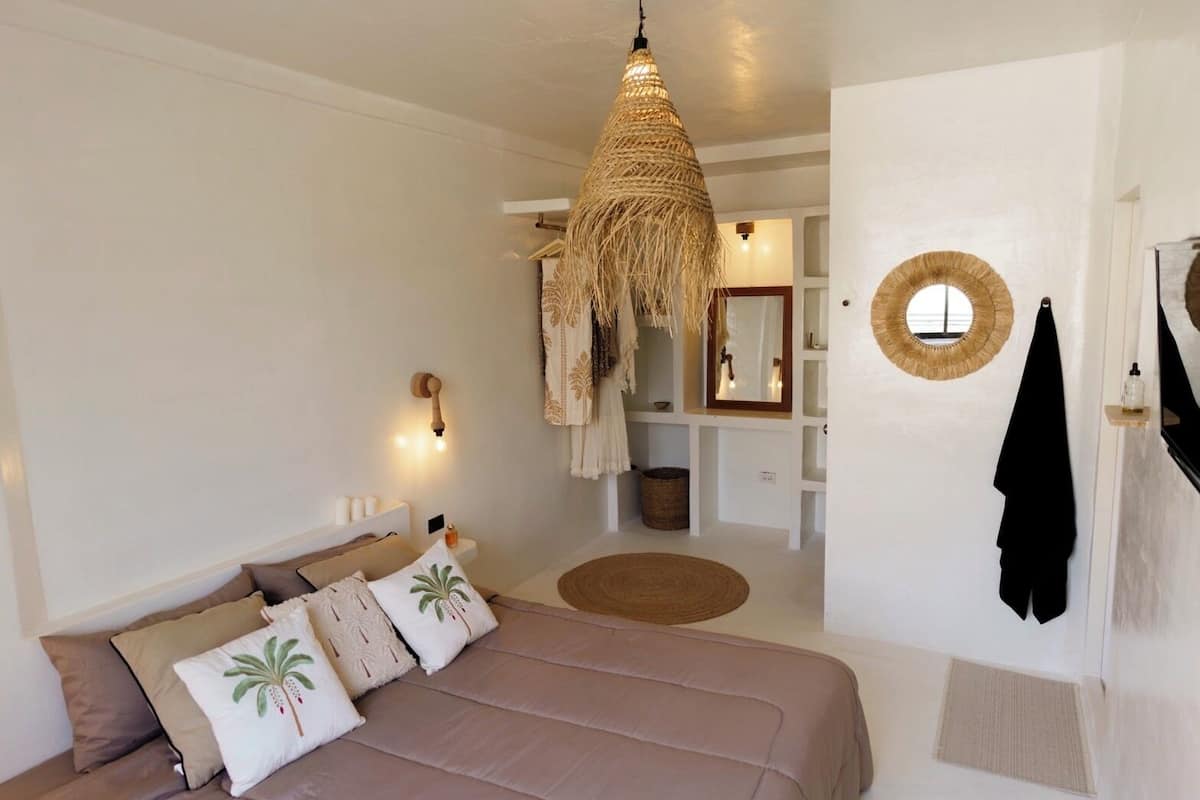 Standard Room | Bed sheets