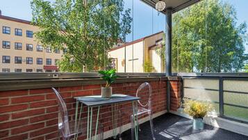 Comfort appartement, balkon, uitzicht op binnenplaats | Balkon