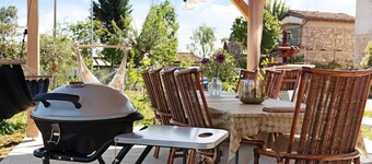 Cottage with large garden in Lugana wine region near Peschiera