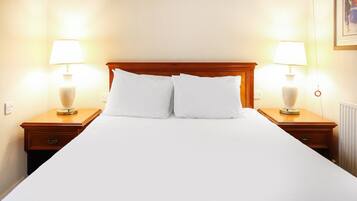 1 bedroom, iron/ironing board, internet