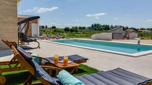 Uppvärmd pool