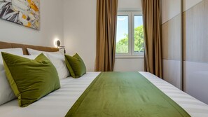 4 bedrooms, iron/ironing board, free WiFi, bed sheets - Villa Kate - Zadar by Villas Guide (Poljica-Brig)