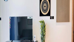 Unclassified image, 2 of 4, button - OYO HOME 1408 Standard 1bedroom Apartment Binghatti Emerald (Dubai)