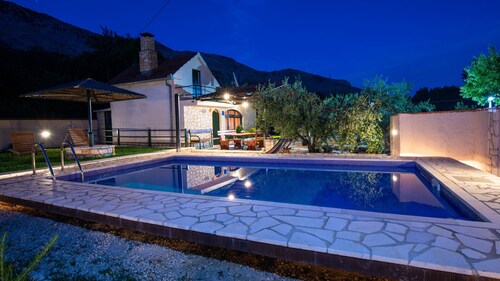 Country house Desne by Villas Guide