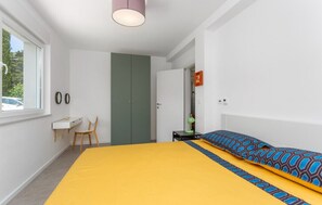 3 Schlafzimmer, Bügeleisen/Bügelbrett, kostenloses WLAN, Bettwäsche
