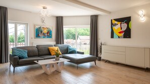 TV - Vila Mihaela_Relax&Privacy Opatija by Villas Guide (Kuceli)