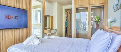 Deluxe appartement | Een bureau, een laptopwerkplek, gratis wifi