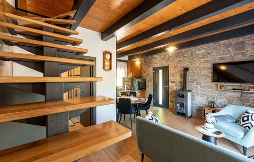 2 bedroom luxurious home in Lipovlje