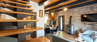 2 bedroom luxurious home in Lipovlje